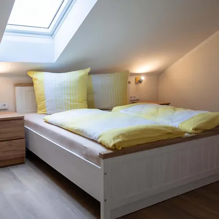 Im Waldhaus * Sebnitz